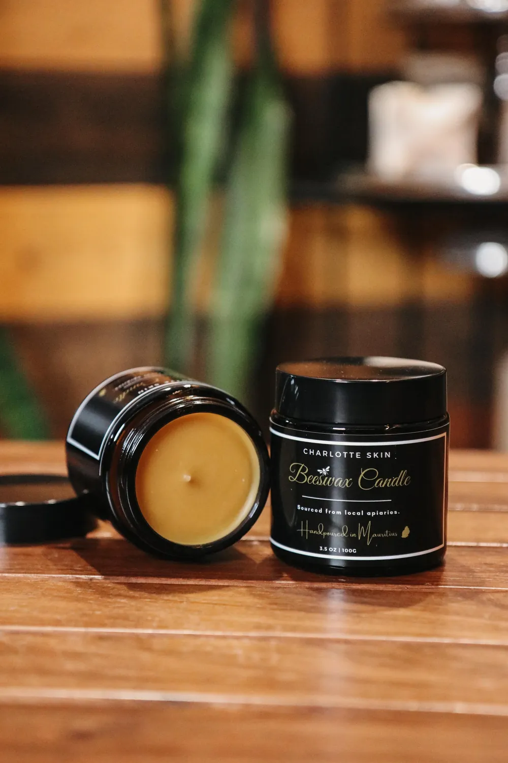 Bougie en cire d'abeille Charlotte Skin